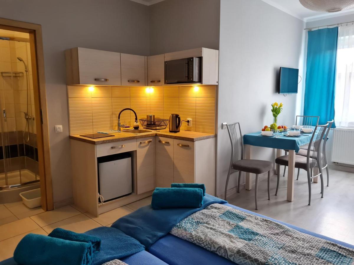 Bela - Pokoje Z Aneksami I Apartamenty Kołobrzeg Esterno foto