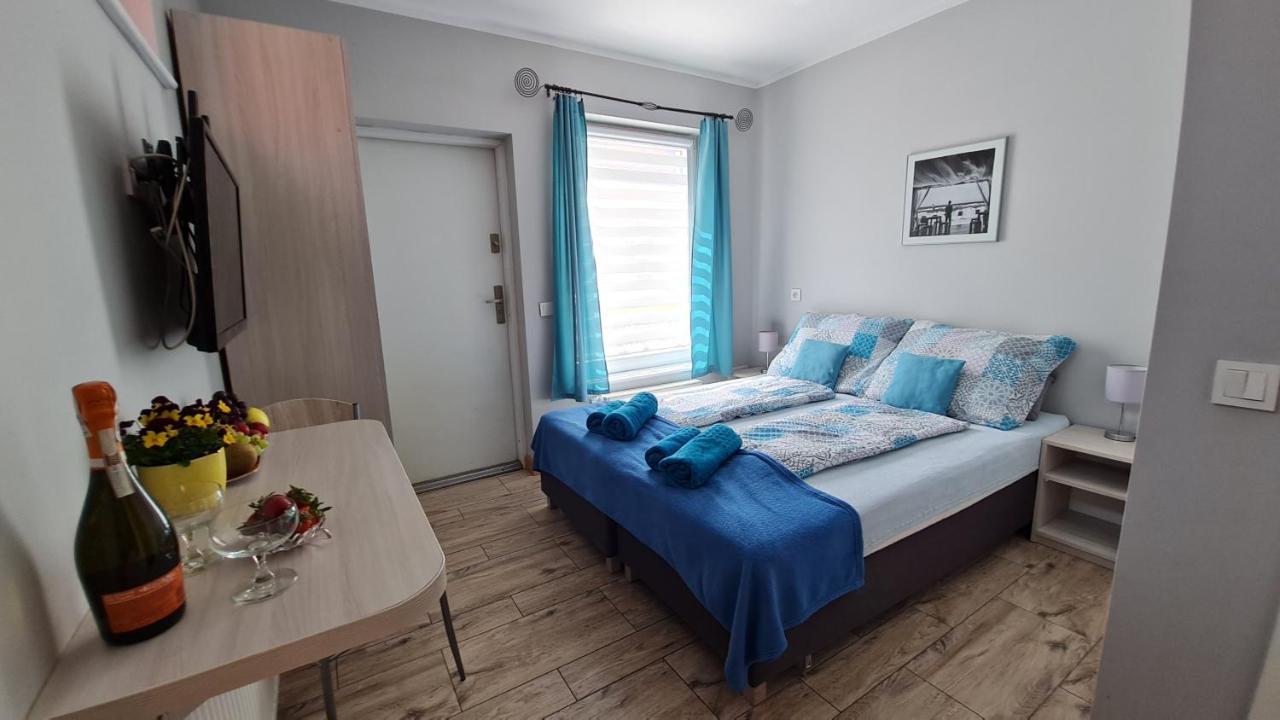 Bela - Pokoje Z Aneksami I Apartamenty Kołobrzeg Esterno foto