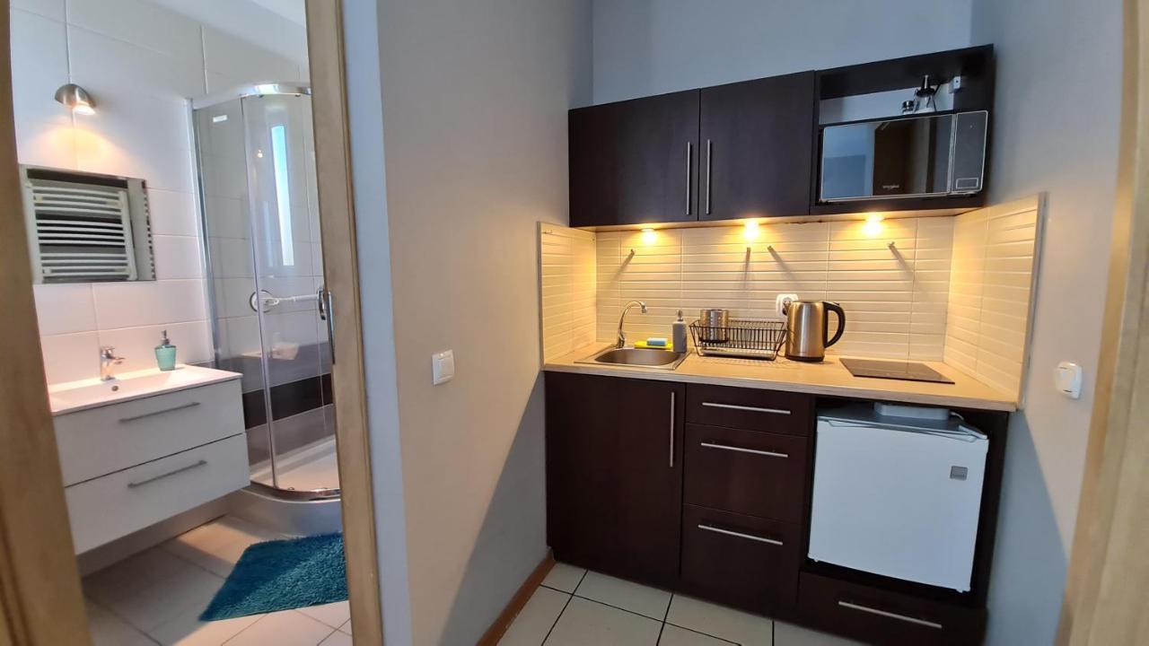 Bela - Pokoje Z Aneksami I Apartamenty Kołobrzeg Esterno foto