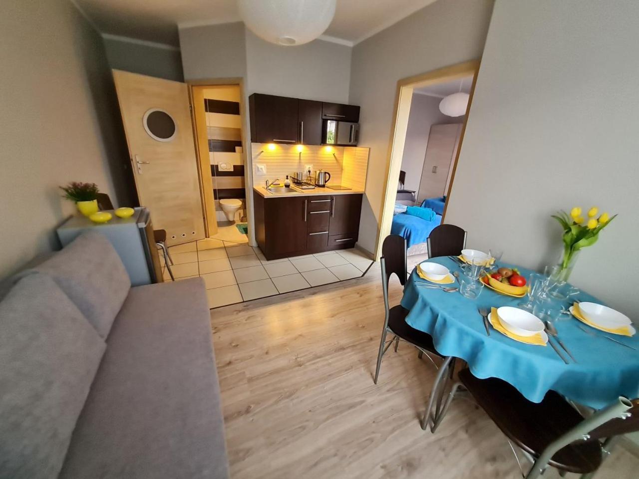 Bela - Pokoje Z Aneksami I Apartamenty Kołobrzeg Esterno foto