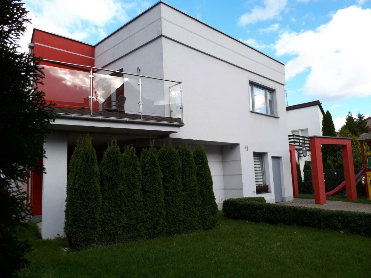 Bela - Pokoje Z Aneksami I Apartamenty Kołobrzeg Esterno foto